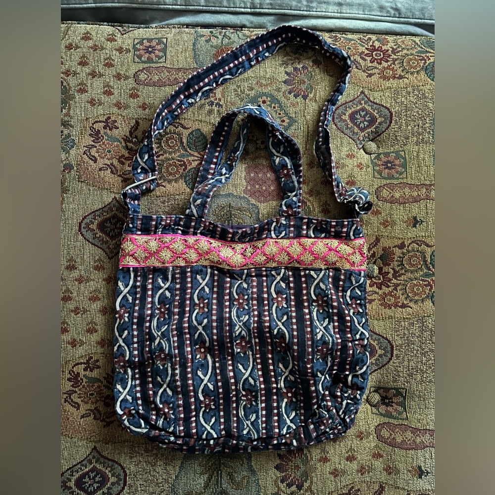 Sequin tote bag